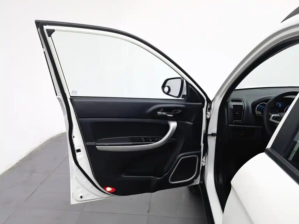 Changan CS35 — миниатюра 8