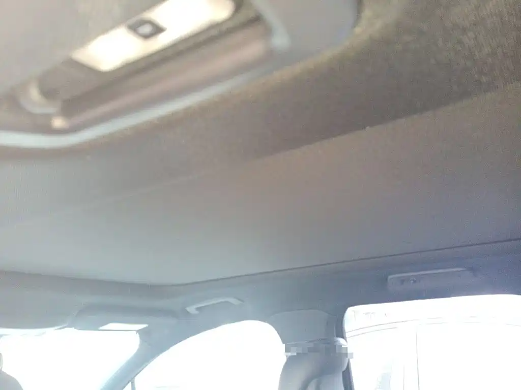Lincoln MKC — миниатюра 19