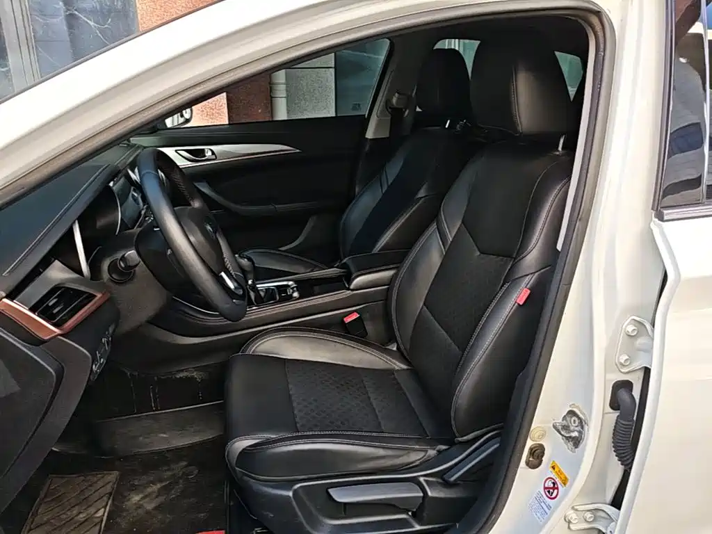 Changan Eado XT — миниатюра 15