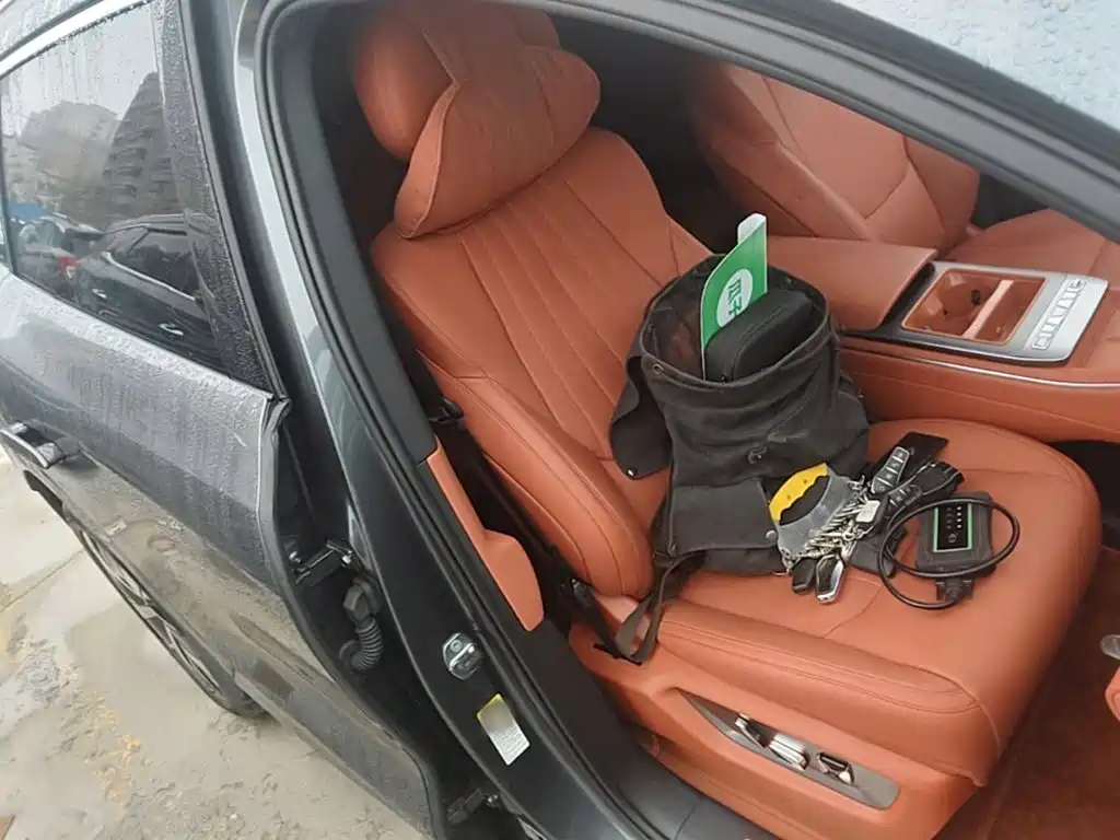 BYD Tang L — миниатюра 25