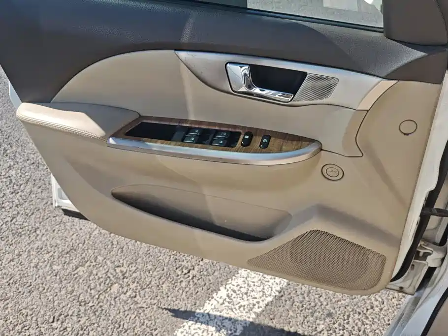 Buick Excelle — миниатюра 7