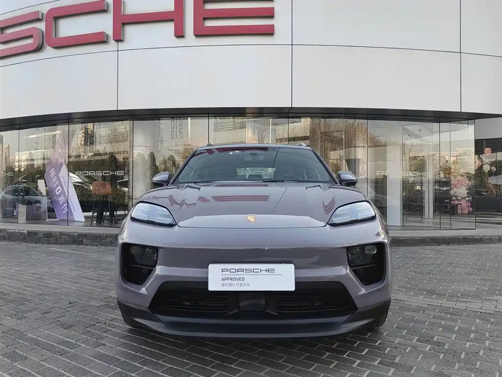 Porsche Macan 2024 Macan 4