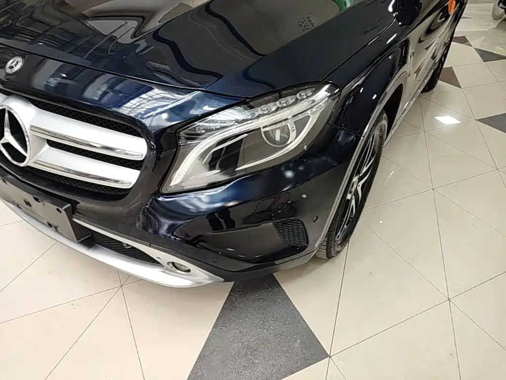 Mercedes-Benz GLA — миниатюра 24
