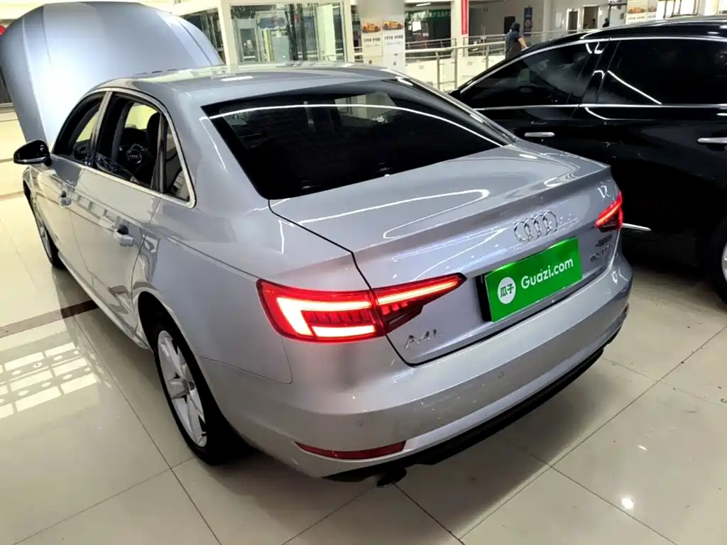 Audi A4L — миниатюра 5