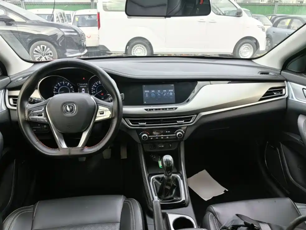 Changan Eado — миниатюра 10