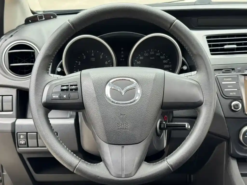 Mazda 5 — миниатюра 9