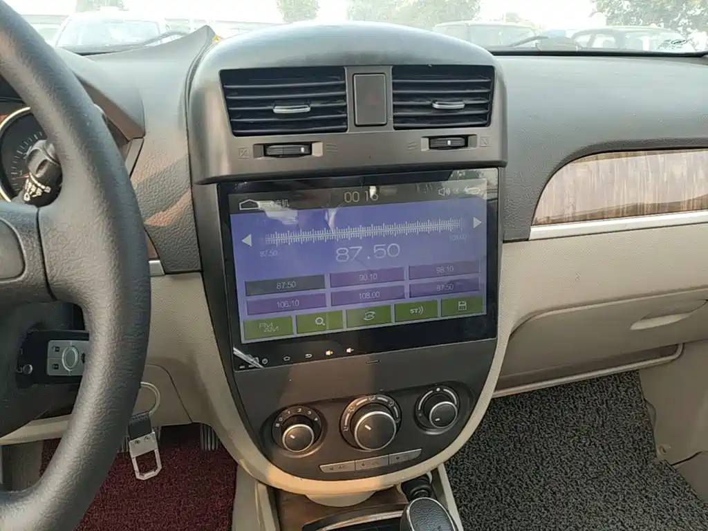 Buick Excelle — миниатюра 13