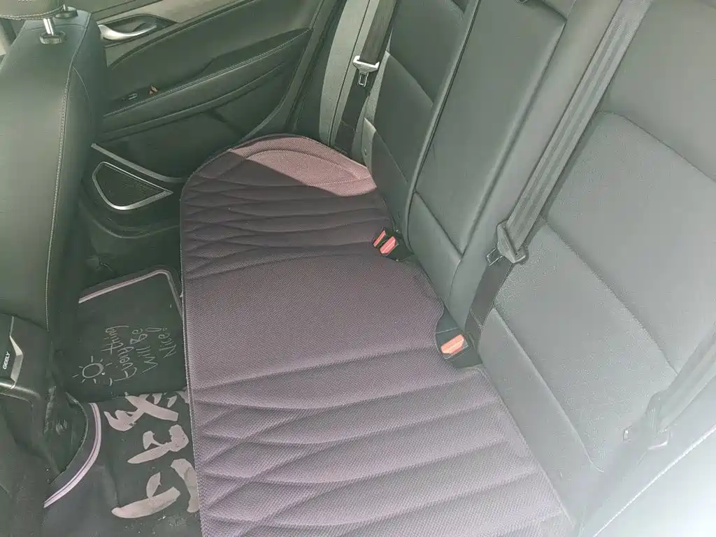 Geely Emgrand — миниатюра 18