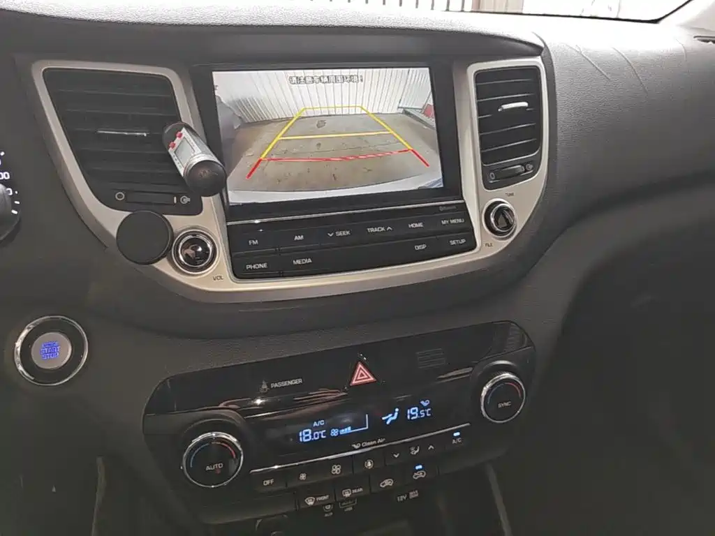 Hyundai Tucson — миниатюра 13