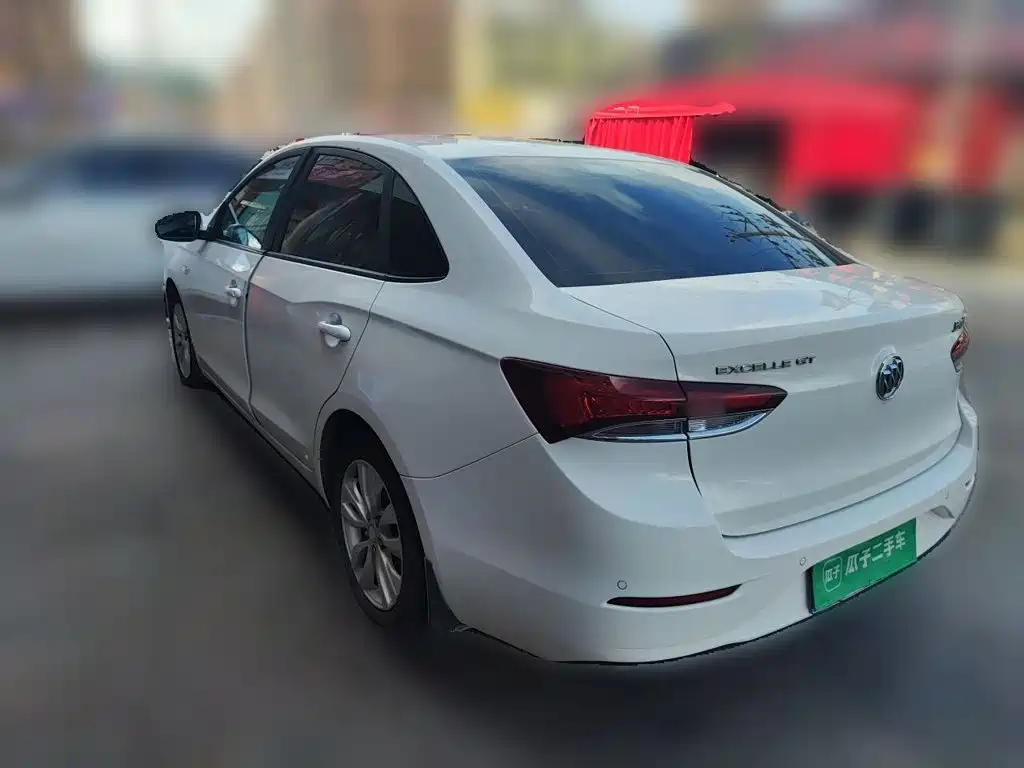 Buick Excelle — миниатюра 4