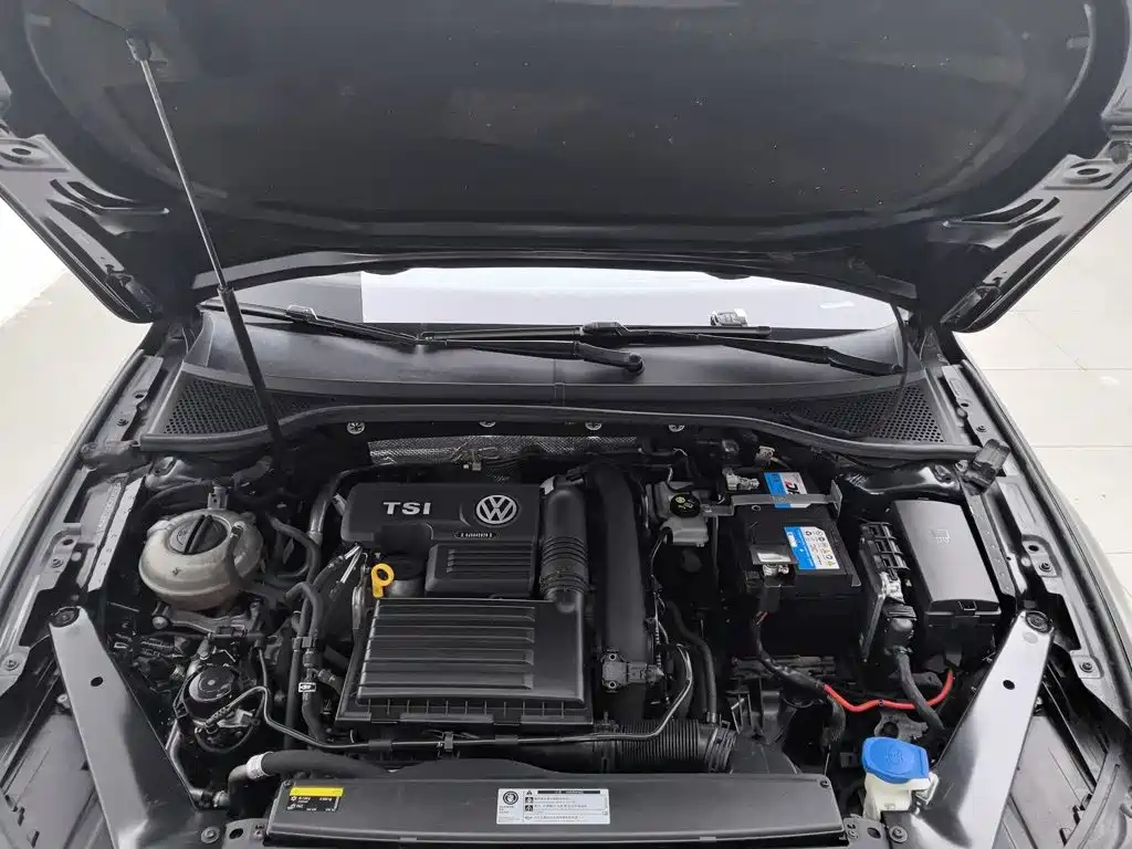 Volkswagen Magotan — миниатюра 6