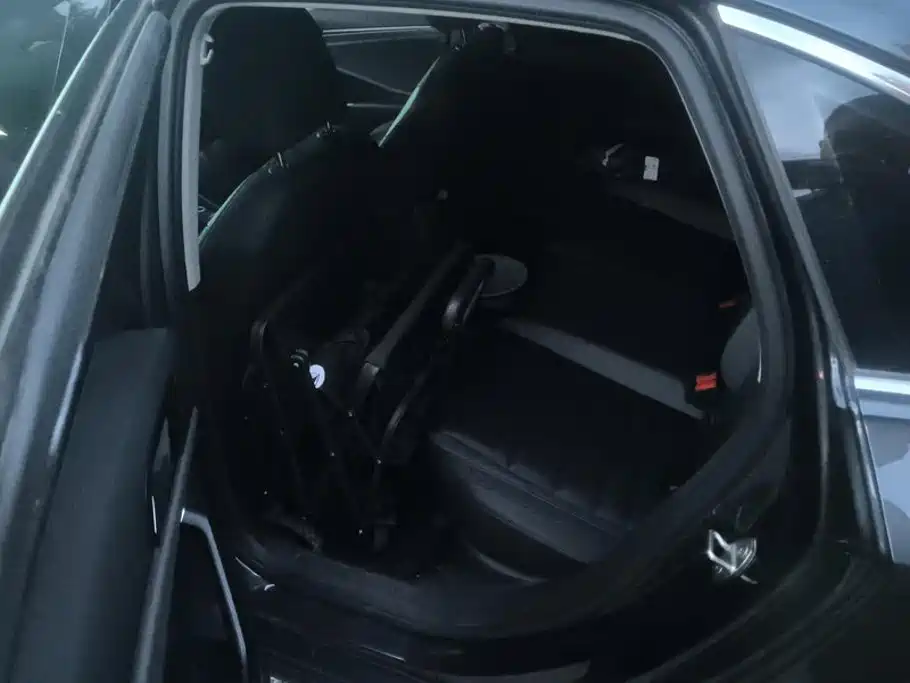 Volkswagen Sagitar — миниатюра 11