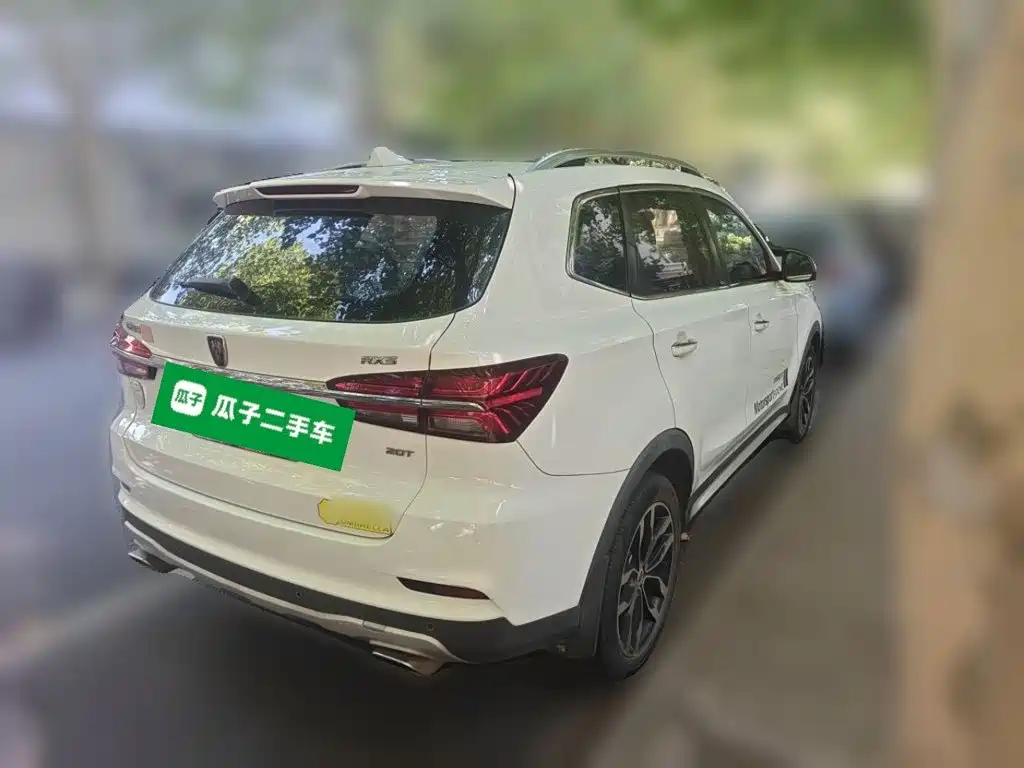 Roewe RX5 — миниатюра 4