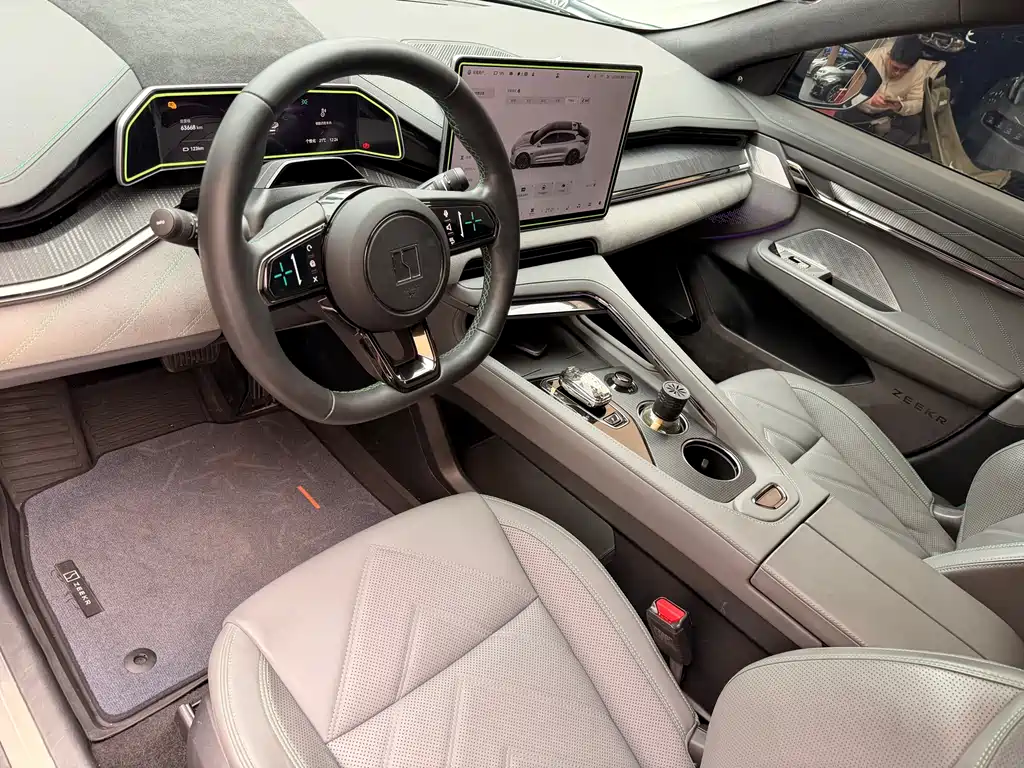 ZEEKR EXTREME KRYPTON 001