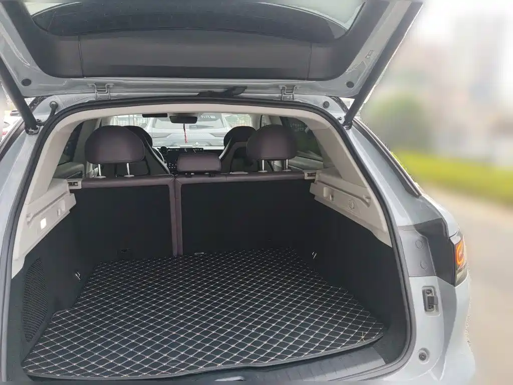 Leapmotor Leapmotor C11 — миниатюра 20