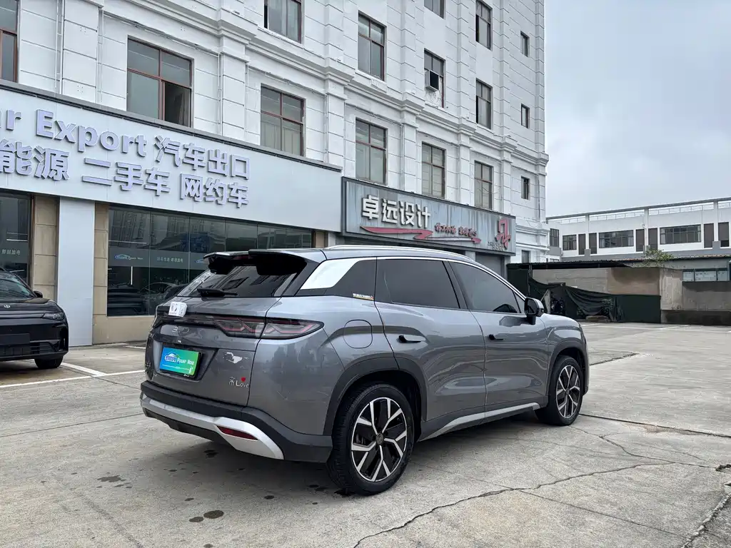 BYD L DM-i — миниатюра 5