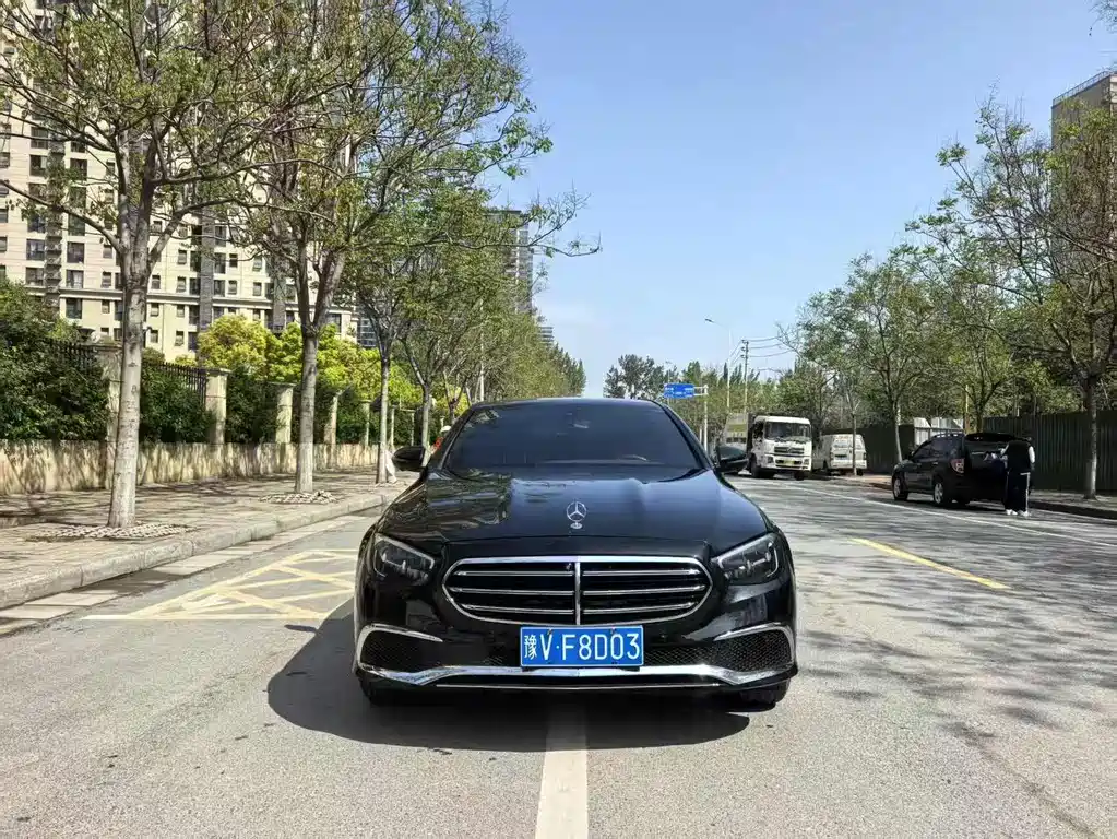 Mercedes-Benz E-Class 2021