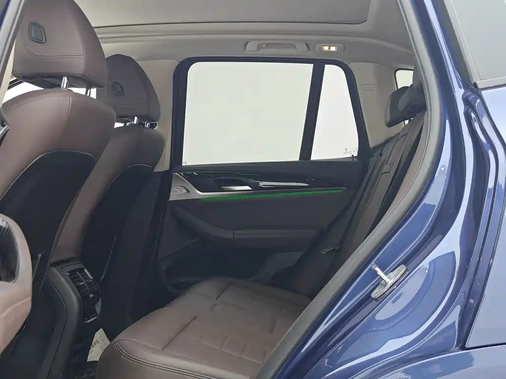 BMW X3 — миниатюра 31