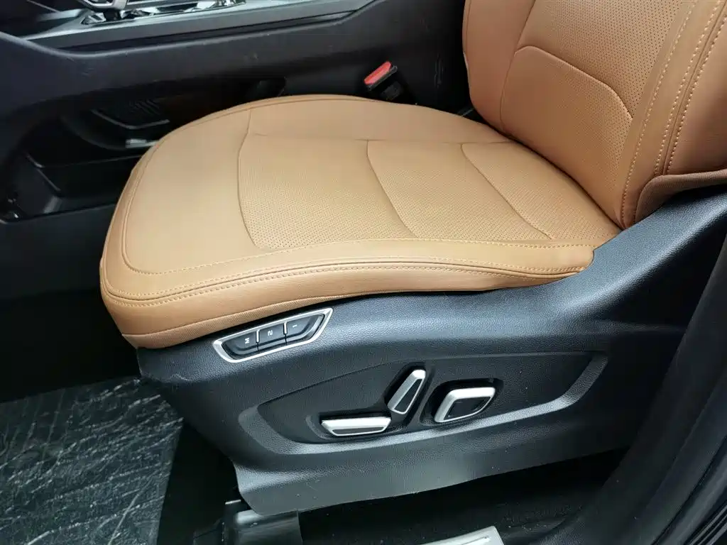 GEELY AUTOMOBILE HAOYUE L