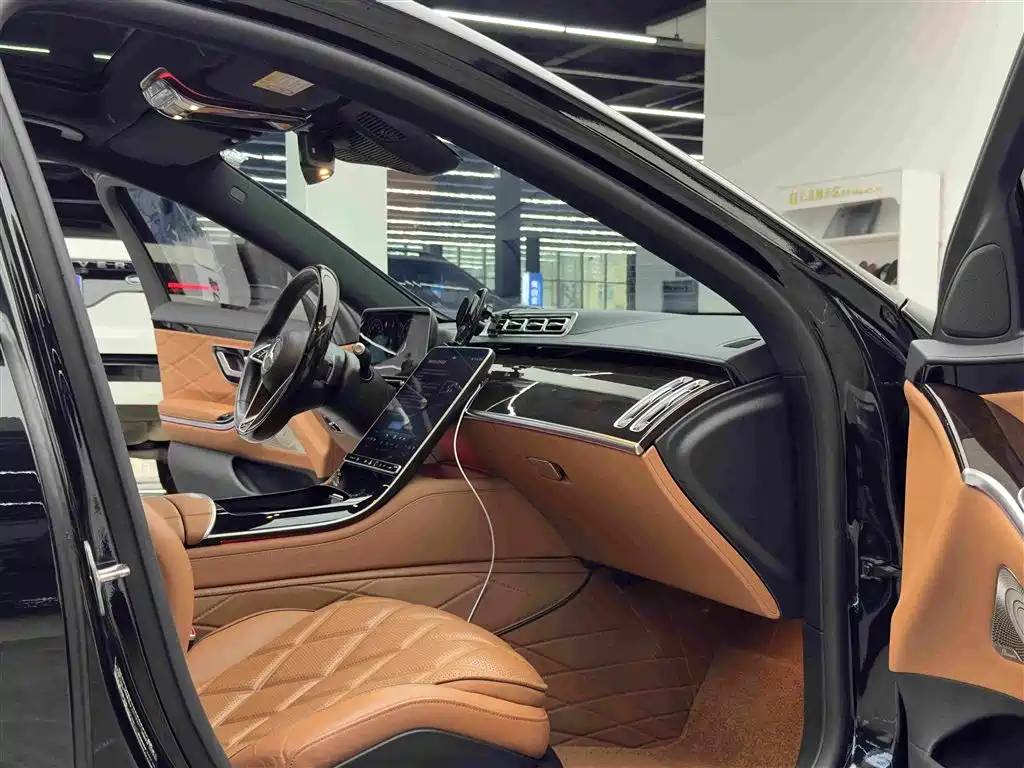 Mercedes-Benz S-Class — миниатюра 10