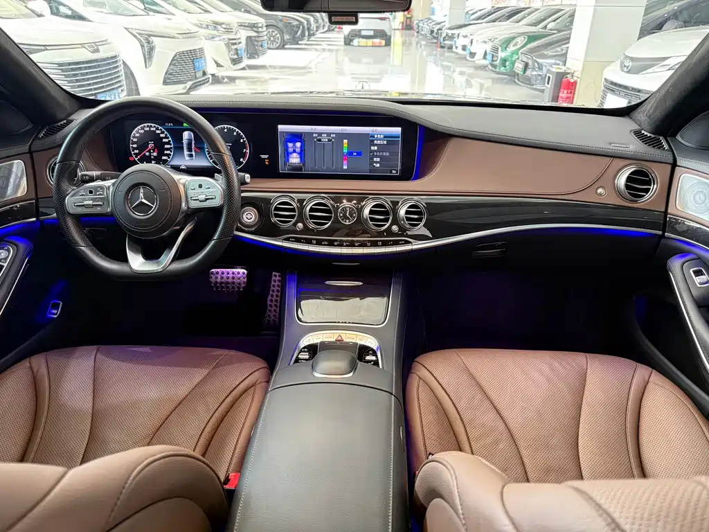 Mercedes-Benz S-Class — миниатюра 12