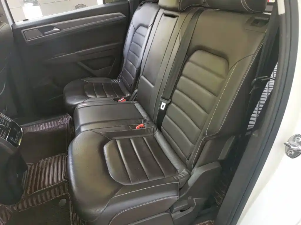 Volkswagen Teramont — миниатюра 13
