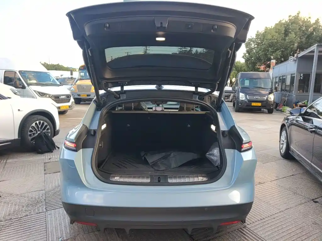 NIO ET5T — миниатюра 19