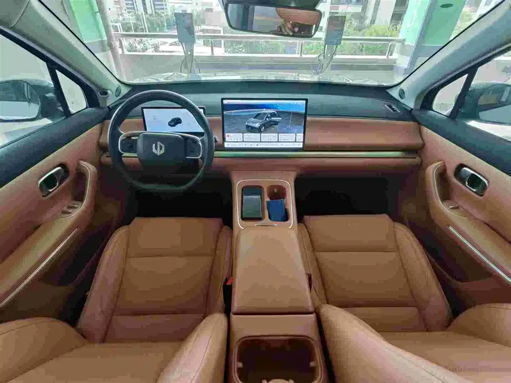 Leapmotor Leapmotor C10 — миниатюра 8