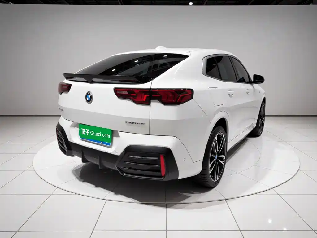 BMW X2 (Import) — миниатюра 4