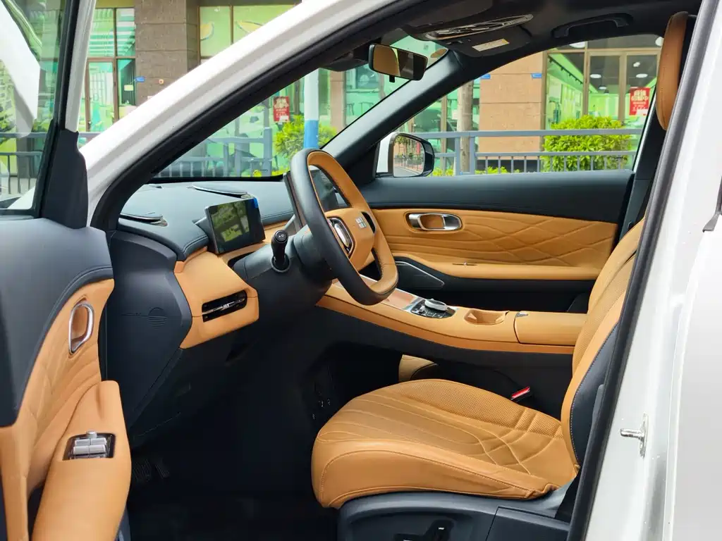 GEELY GALAXY GALAXY STARSHIP 7 EM I