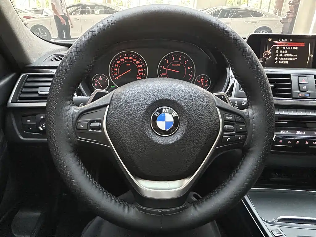 BMW 3 Series — миниатюра 24
