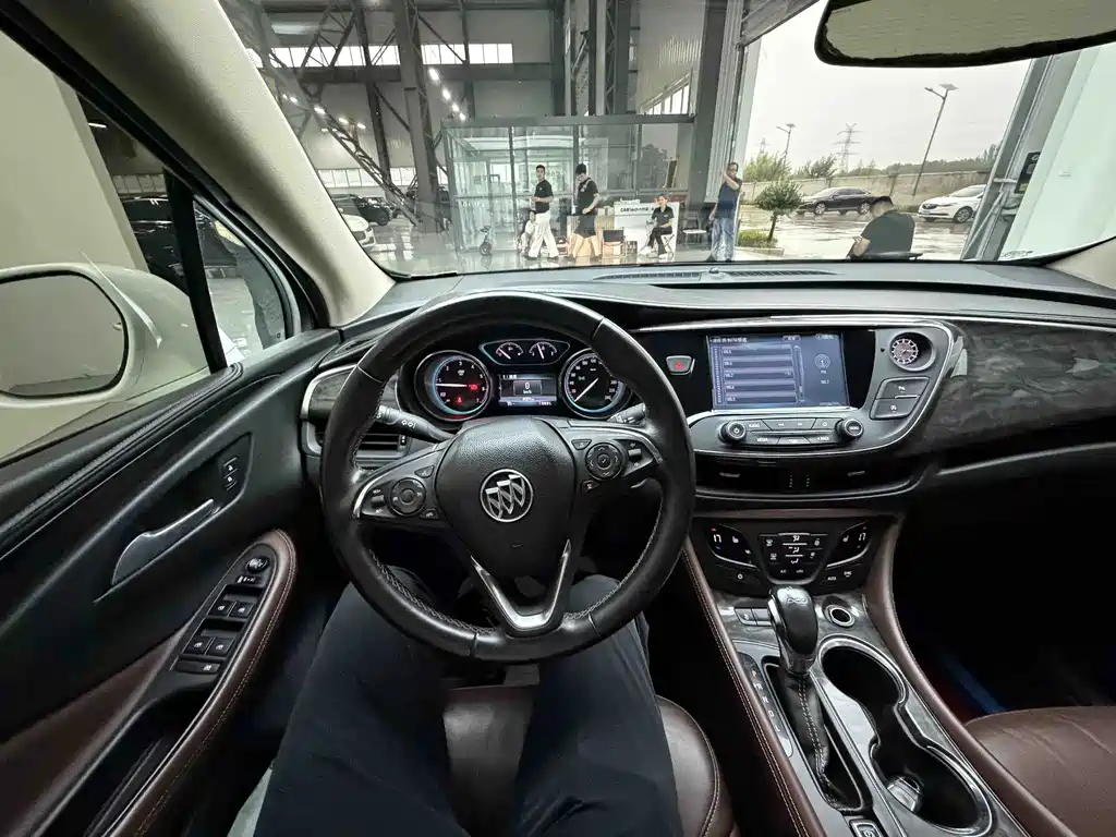 Buick Envision Plus — миниатюра 7