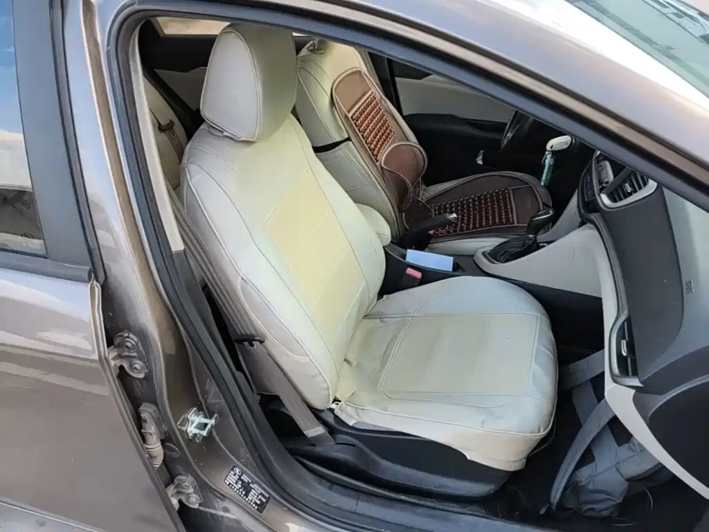 Buick Excelle — миниатюра 25