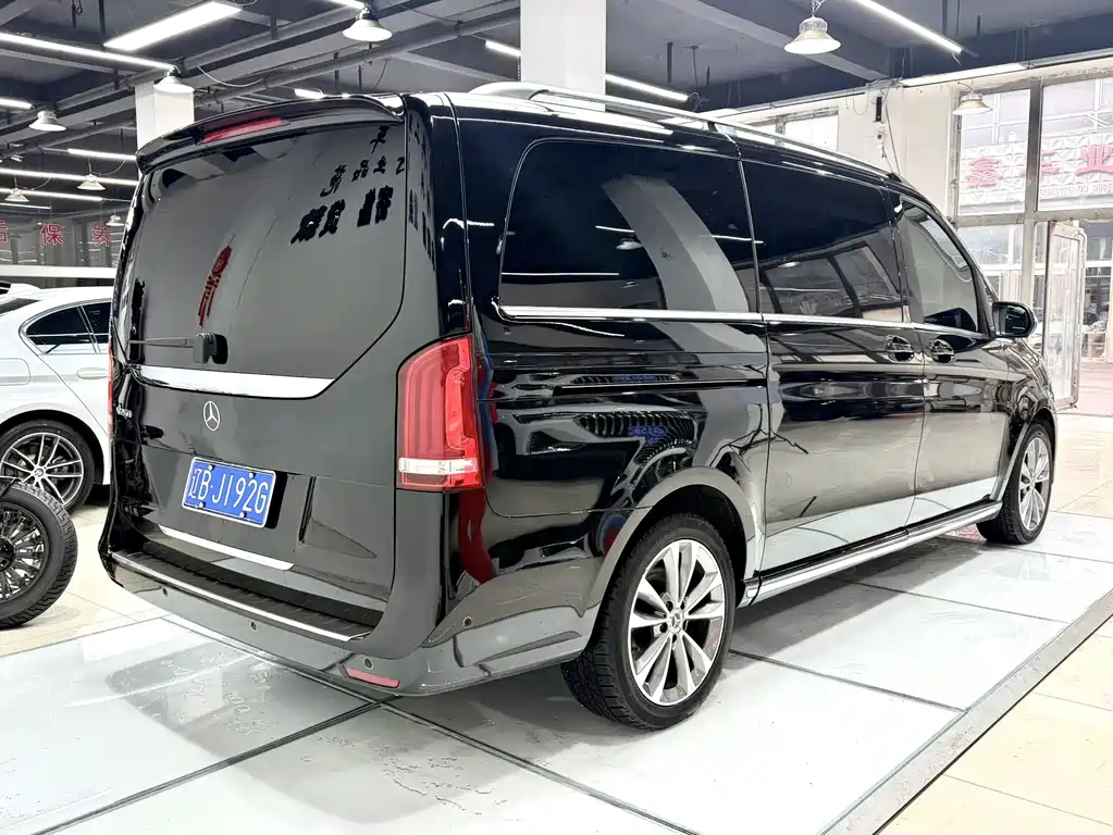 Mercedes-Benz V-Class V 260 Navigator Edition, фото 7