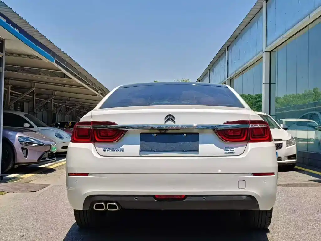 Citroen C6 — миниатюра 8