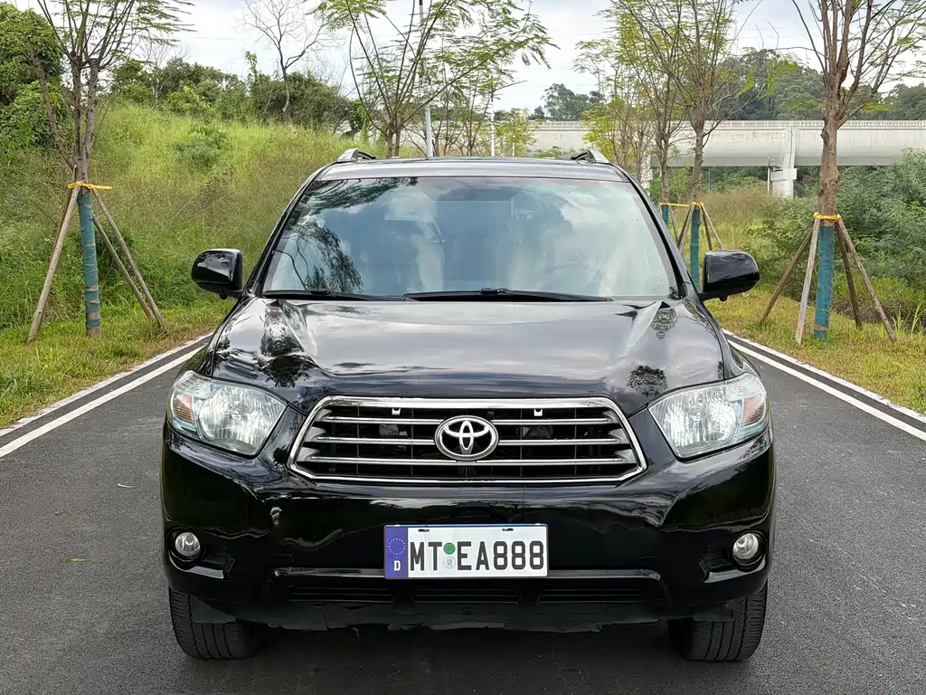 Toyota Highlander — миниатюра 2