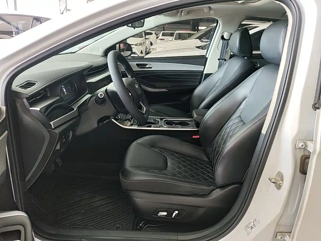 Chery Arrizo GX — миниатюра 15