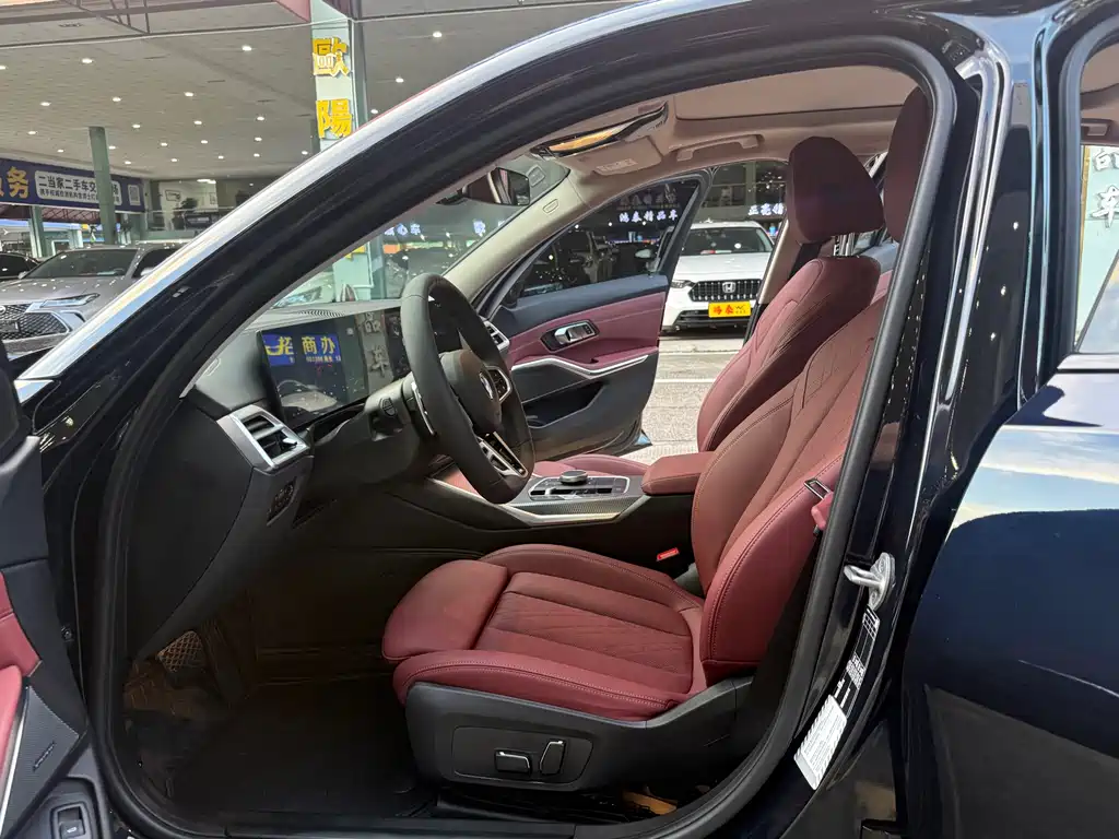 BMW 3 Series 3 2026 330Li M Sport