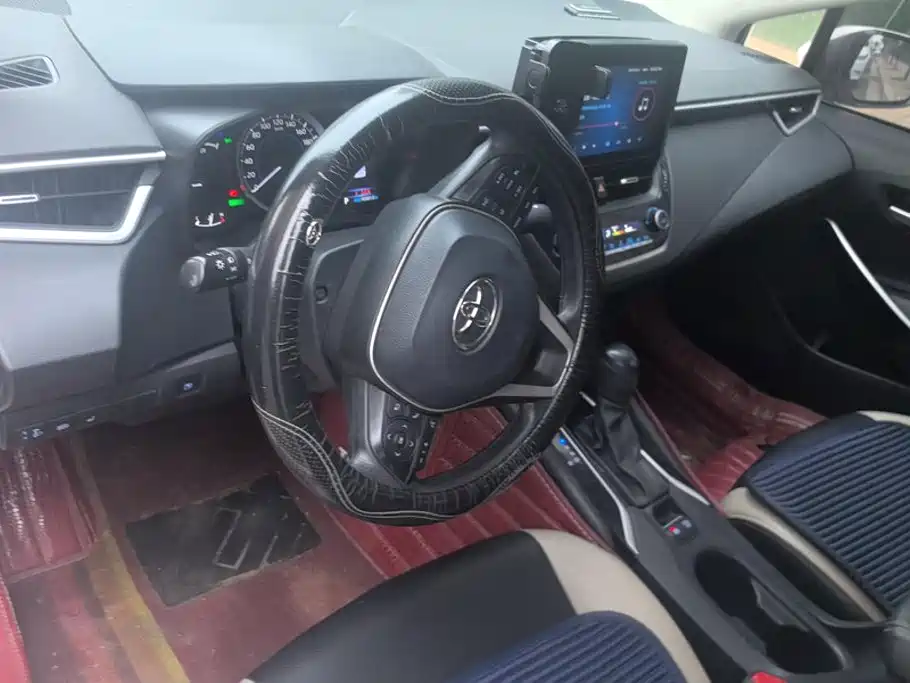 Toyota Corolla — миниатюра 12