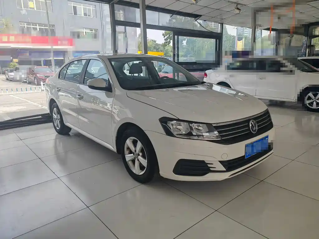 Volkswagen Lavida — миниатюра 3