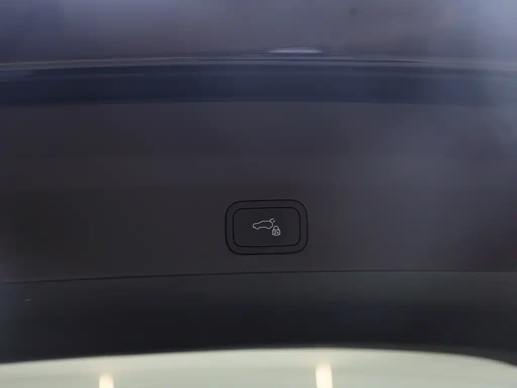 Li Auto Li L6 — миниатюра 14