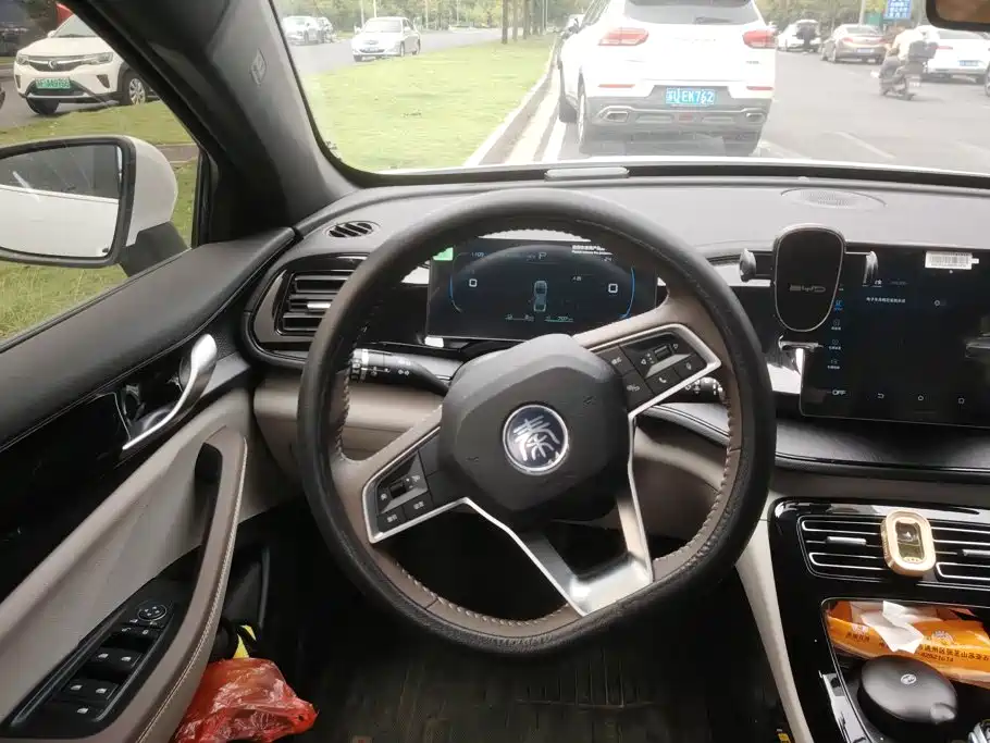 BYD Qin PLUS — миниатюра 15