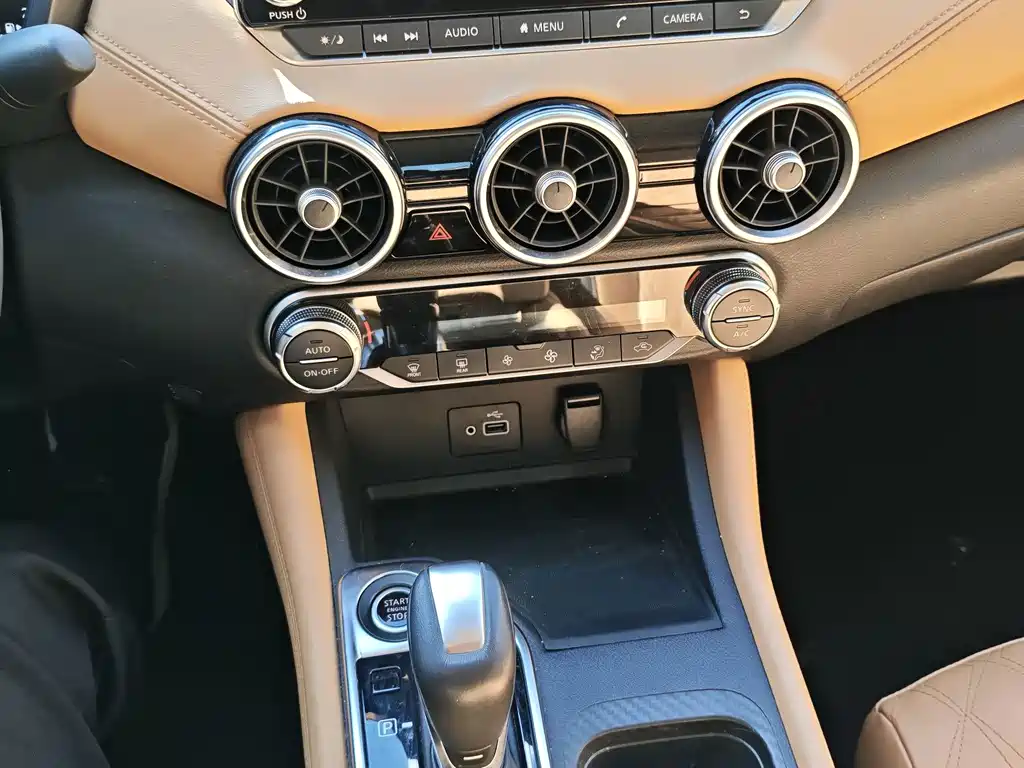 Nissan Sylphy — миниатюра 14