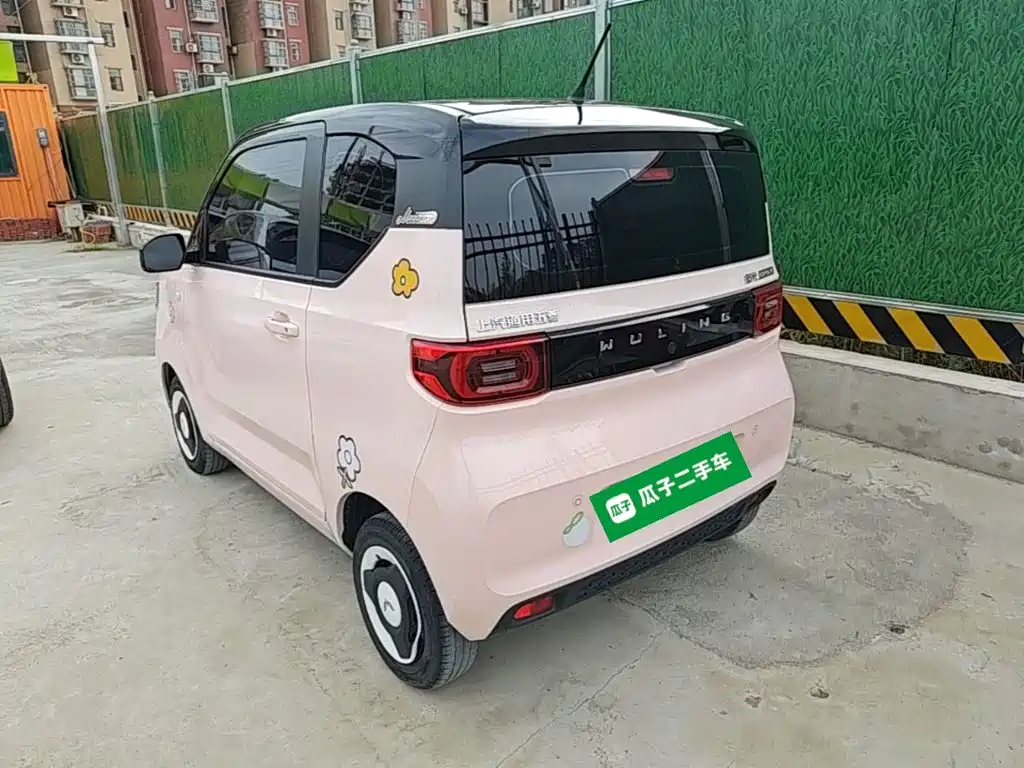 Wuling MINIEV — миниатюра 5