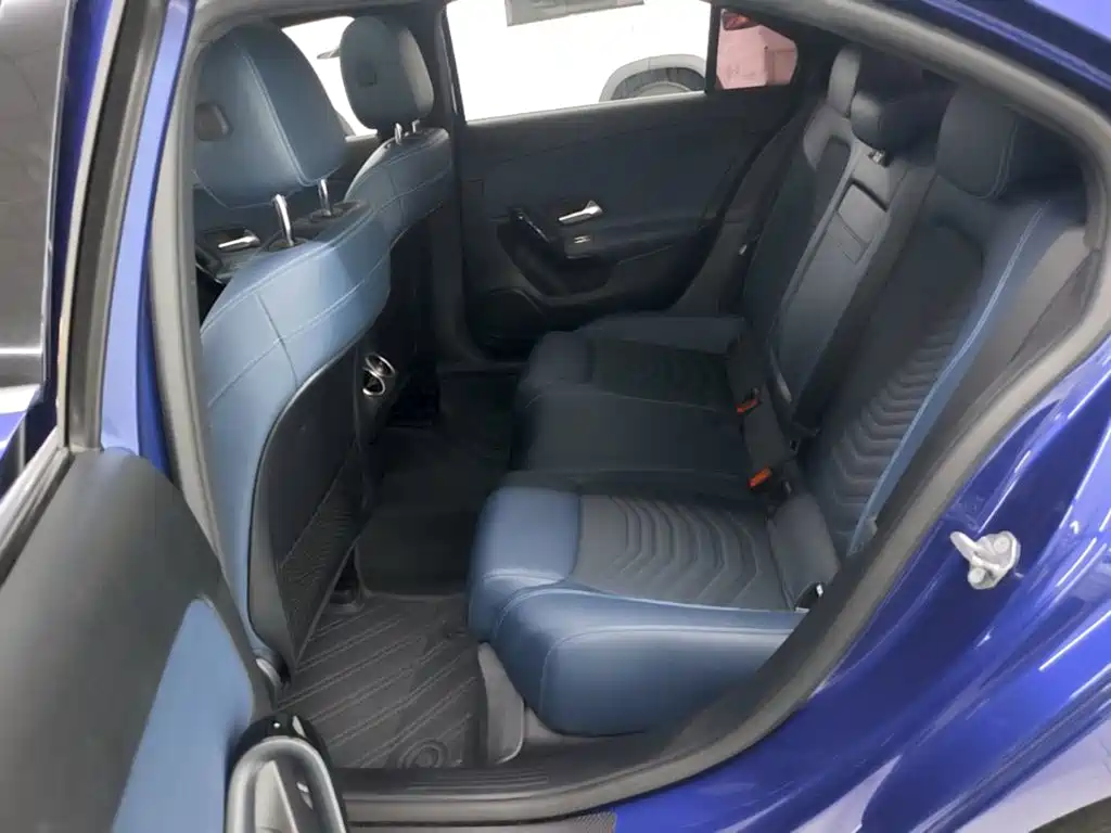 Mercedes-Benz A-Class — миниатюра 17