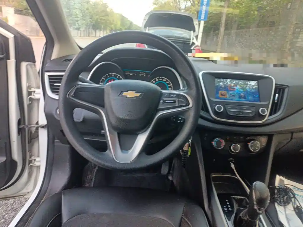 Chevrolet Cavalier — миниатюра 11
