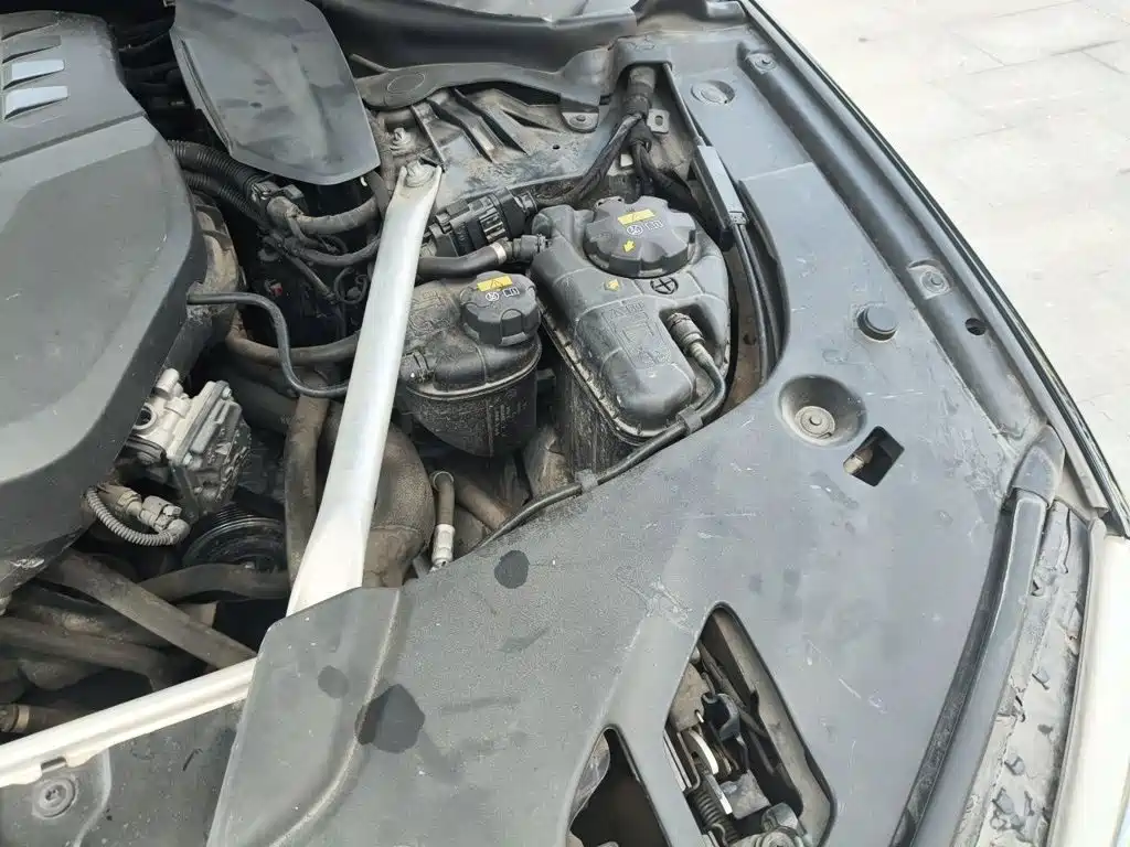 BMW 5 Series — миниатюра 20