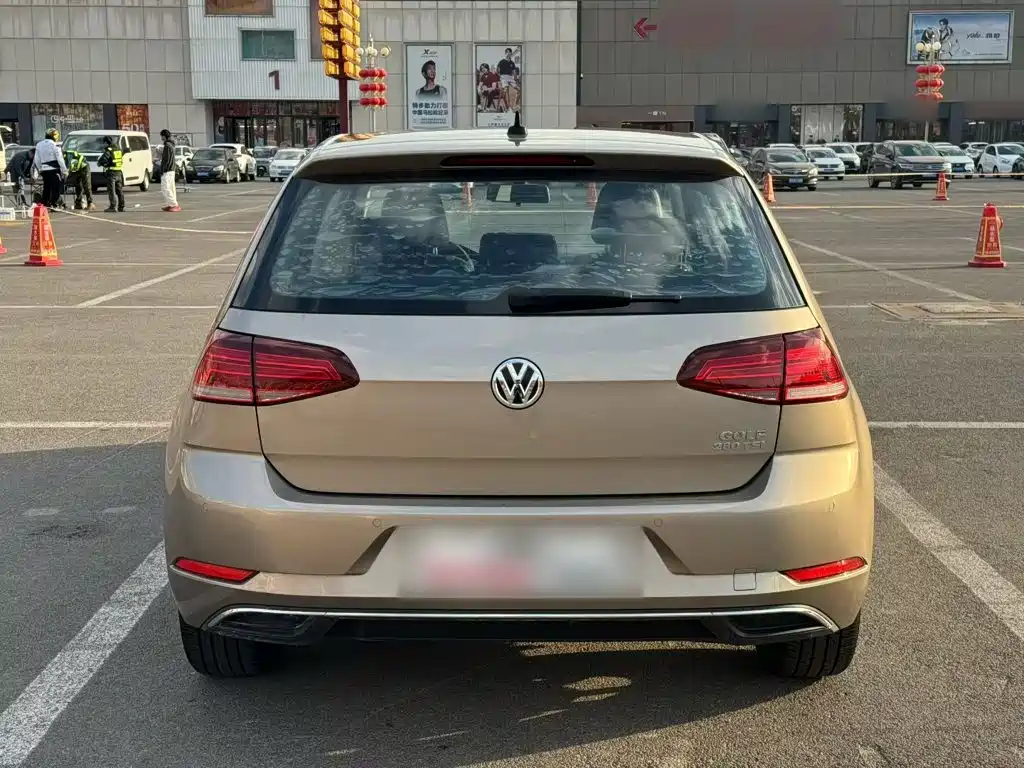 Volkswagen Golf — миниатюра 6