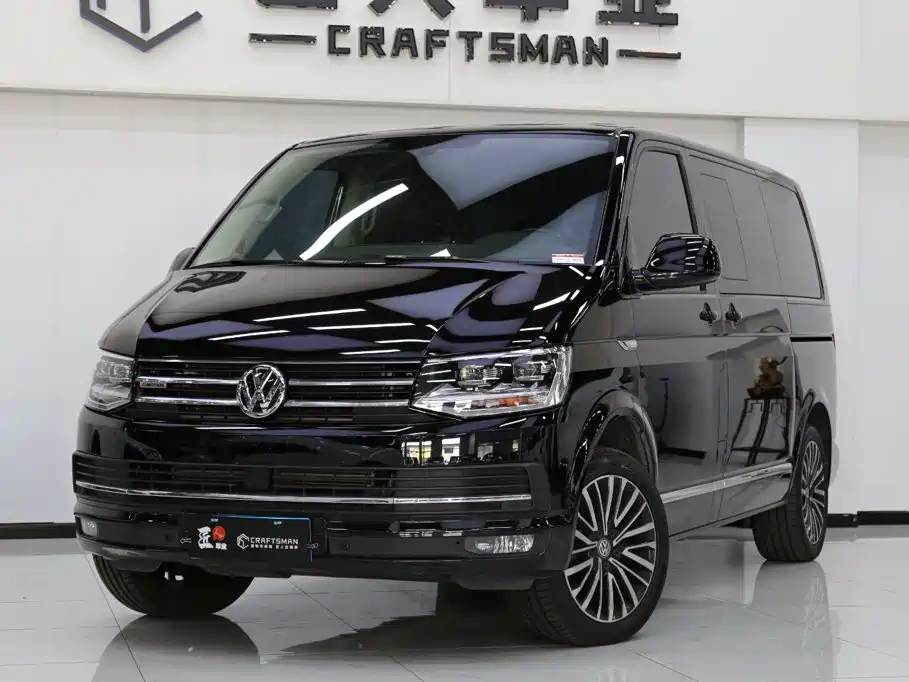 Volkswagen Multivan — миниатюра 2