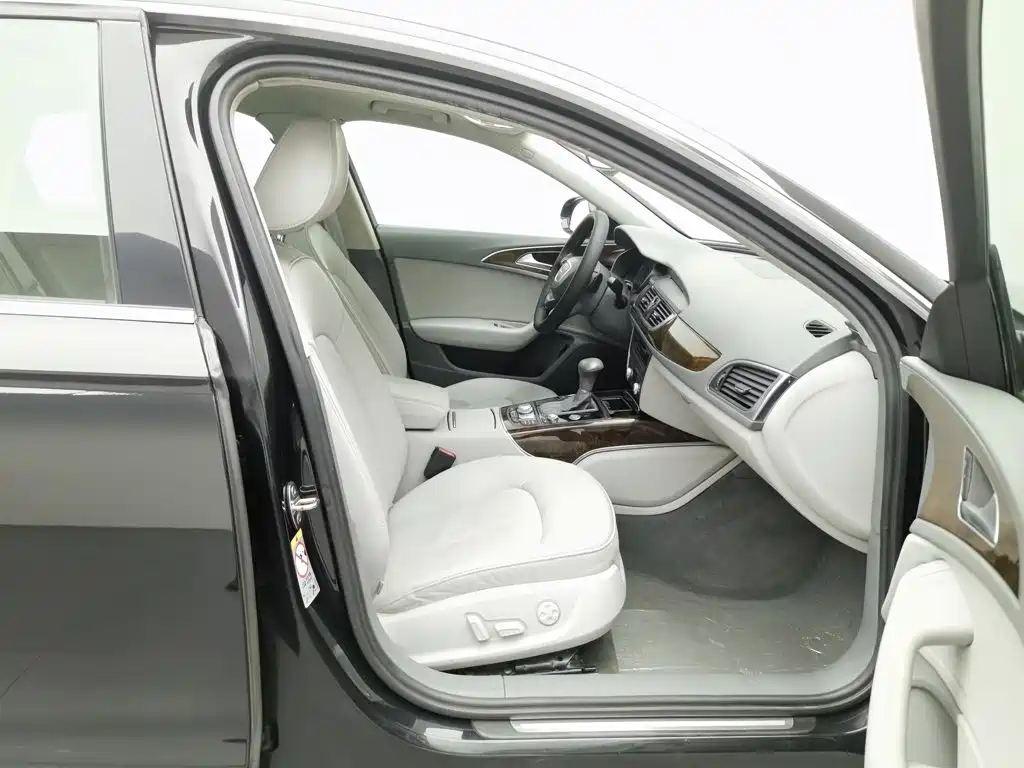 Audi A6L — миниатюра 23
